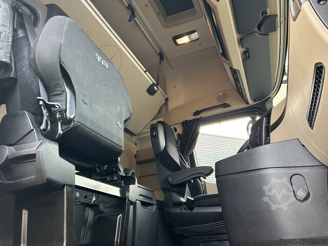 Standard-SZM Mercedes-Benz Actros 1845 Gigaspace / Tacho V2 / 391 dkm / Bl...