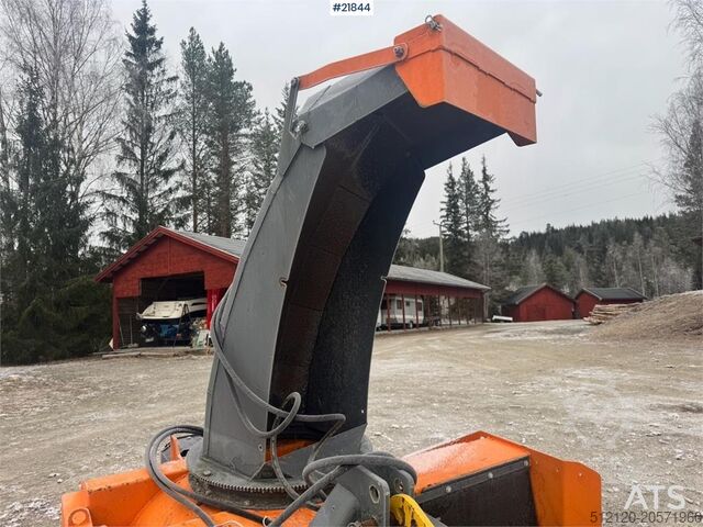 Epoke S2450 Snow Blower Epoke S2450 Snow Blower