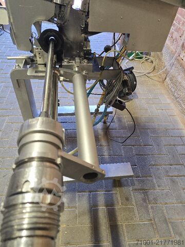 Meat processing machine TipperTie KDCMA 70