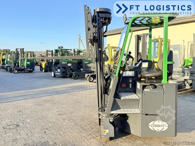 4-way forklift Combilift C2500CB DIESEL TRIPLEX 5500 POSITIONER