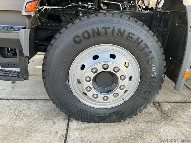 Standard-SZM Mercedes-Benz Actros 4048 S 6x4 Tractor Head