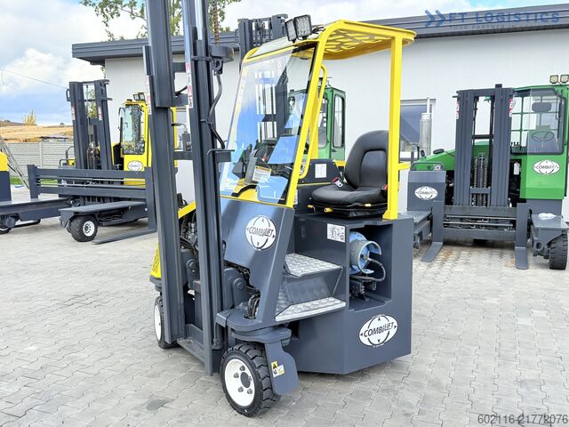 4-way forklift Combilift C3000CB GAS TRIPLEX 4900 POSITIONER TOP1