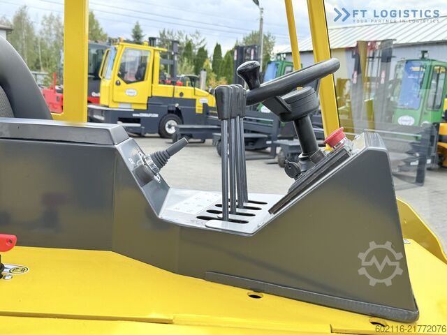 4-way forklift Combilift C3000CB GAS TRIPLEX 4900 POSITIONER TOP1