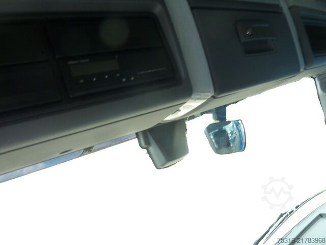 Standard tractor unit Renault 480 MEGA