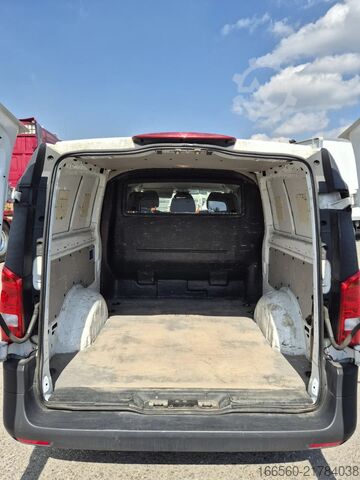Van Mercedes-Benz Vito 114 CDI MIXTO