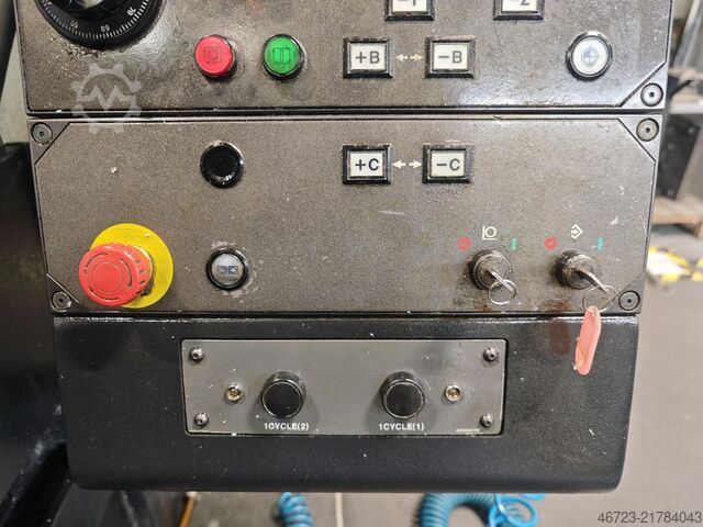 Vertical machining center MAZAK VTC Mazak VTC-800/30SR