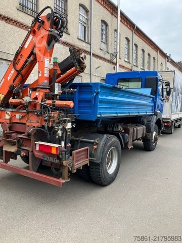 Tipper truck RENAULT Renault  260 4x4 Kipper Kran