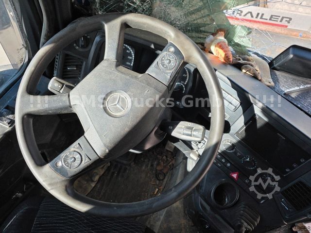 Truck chassis MERCEDES-BENZ Arocs 4142 / 8X4 / 41ton Chassis /