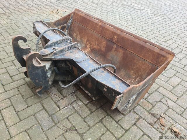 Grading bucket  