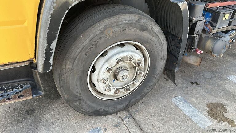 Tankwagen Volvo FL 6-18 (12400 LITERS / 3 COMPARTIMENTS / EURO ...