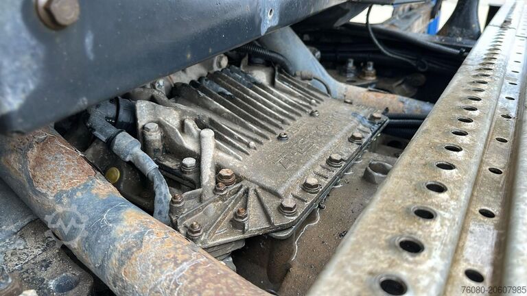 Standard tractor MAN TGA 18.390 (RETARDER / GOOD CONDITION)