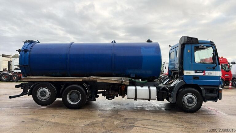Vacuum truck Mercedes-Benz ACTROS 2531 (16000 L / GRAND PONT / EPS / 6X2 /...