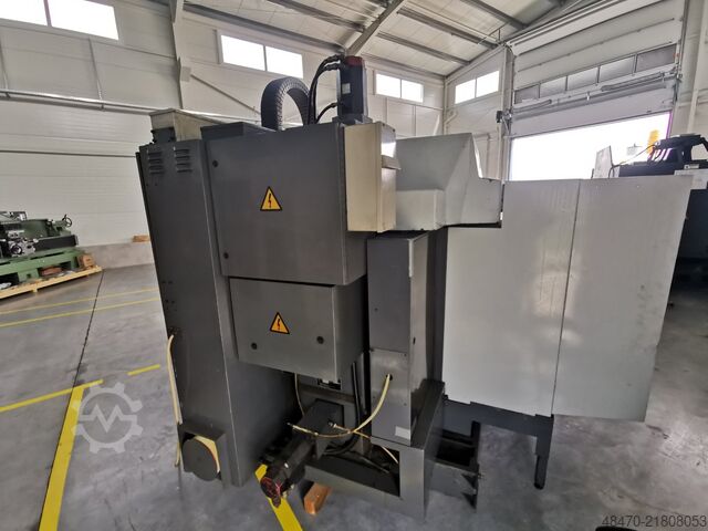 Vertical machining center BRIDGEPORT Interact 720H