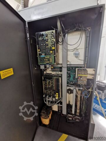 Vertical machining center BRIDGEPORT Interact 720H