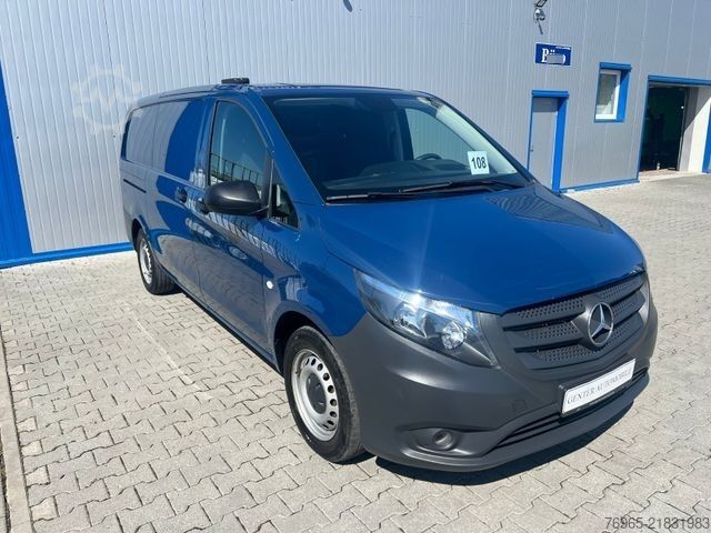 Panel van MERCEDES-BENZ Vito 114 LANG KLIMA TEMPOMAT SCHRÄNKE/REGALE AHK