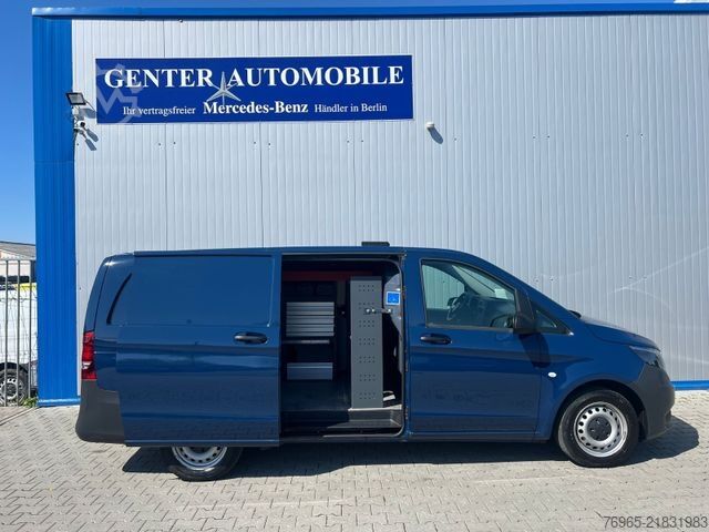 Panel van MERCEDES-BENZ Vito 114 LANG KLIMA TEMPOMAT SCHRÄNKE/REGALE AHK