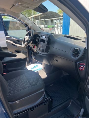 Panel van MERCEDES-BENZ Vito 114 LANG KLIMA TEMPOMAT SCHRÄNKE/REGALE AHK