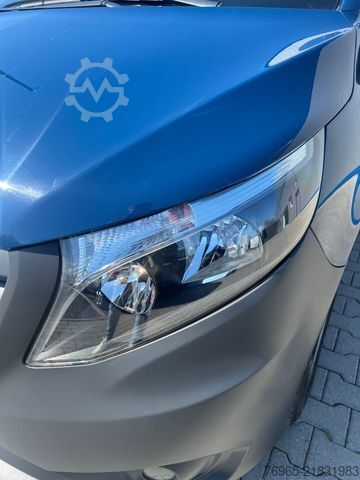 Panel van MERCEDES-BENZ Vito 114 LANG KLIMA TEMPOMAT SCHRÄNKE/REGALE AHK