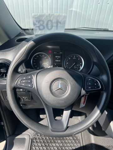 Panel van MERCEDES-BENZ Vito 114 LANG KLIMA TEMPOMAT SCHRÄNKE/REGALE AHK