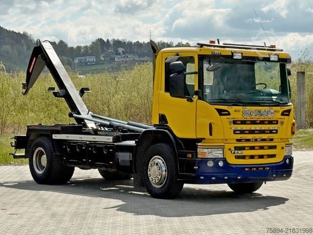Roll-off tipper truck SCANIA P 230 Abrollkipper * 4x2 * Top Zustand !