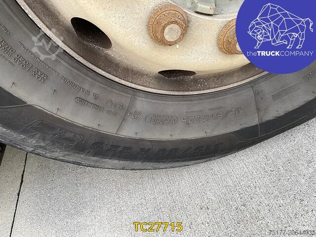 Standard-SZM Mercedes-Benz Actros 1942