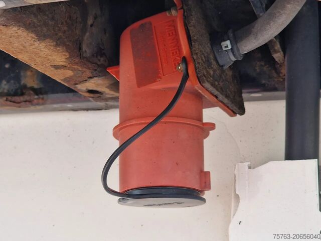 Refrigerated/frozen transport Scania R500 NGS B6X2NB / Trailer-Bygg 12-2004 / Frigob...