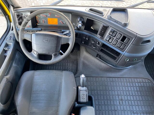 Volume tractor Volvo FH 13.400 / 2x tank / Euro 5 / Mega