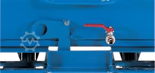 Tipper container, capacity 450 l, dimensions L1374 x W730 x H1072 mm – 1 unit  