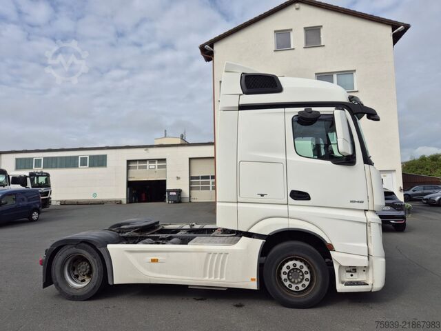Standard tractor unit Mercedes Benz Actros 1848 4x2