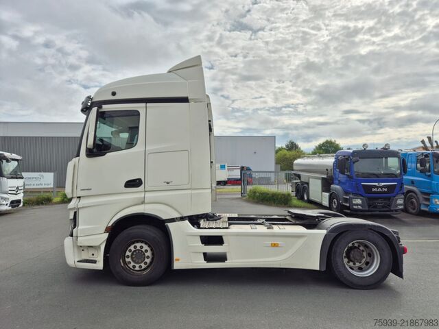 Standard tractor unit Mercedes Benz Actros 1848 4x2