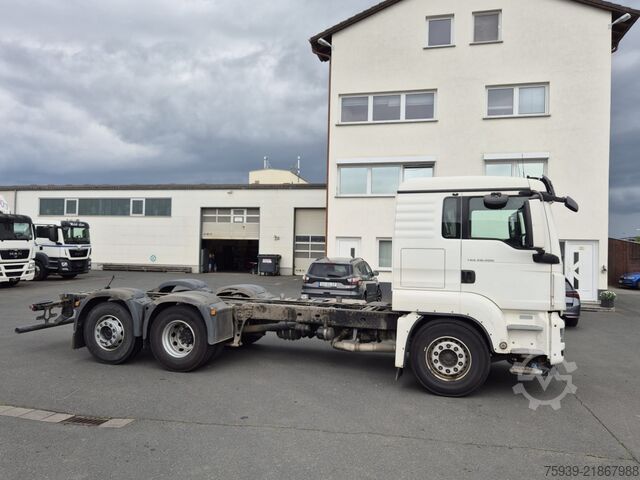LKW-Fahrgestell MAN TGS 26.500 6x2