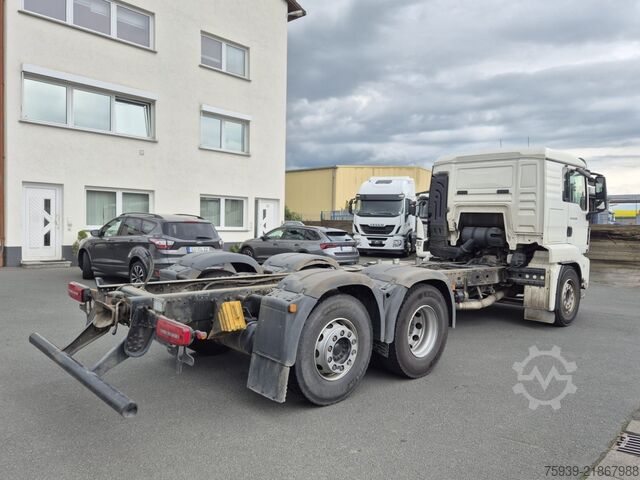 LKW-Fahrgestell MAN TGS 26.500 6x2