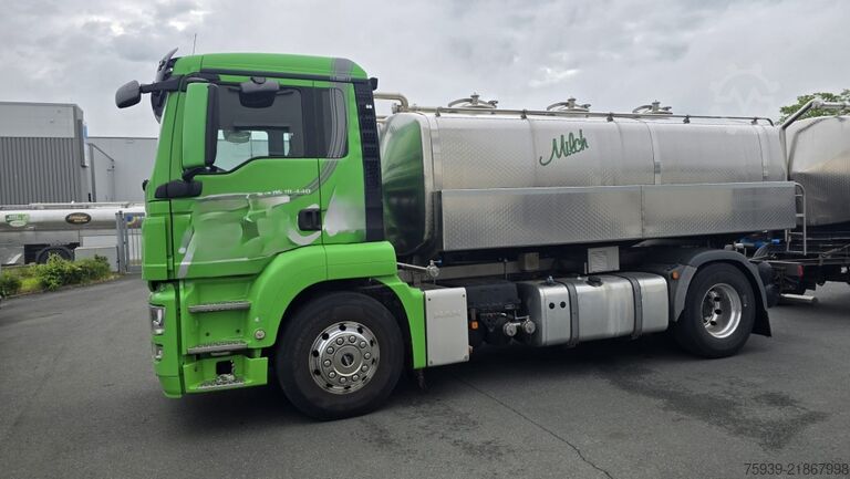LKW mit Tankaufbau MAN TGS 18.440 4x2  Rechtslenker