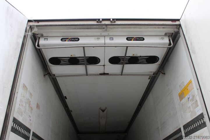 Semitrailer SCHMITZ TK Spectrum Bi-Multi-Temp Strom  2,7h Liftachse