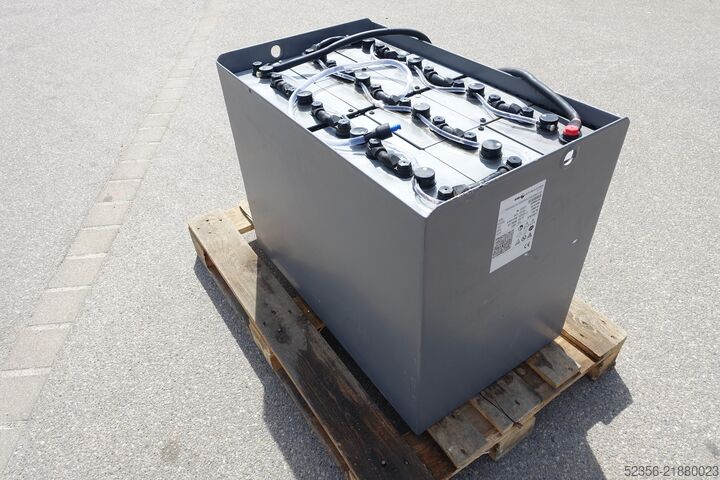 Forklift battery, battery, accumulator, storage AIM 24V 8PzS1000 76% Staplerbatterie