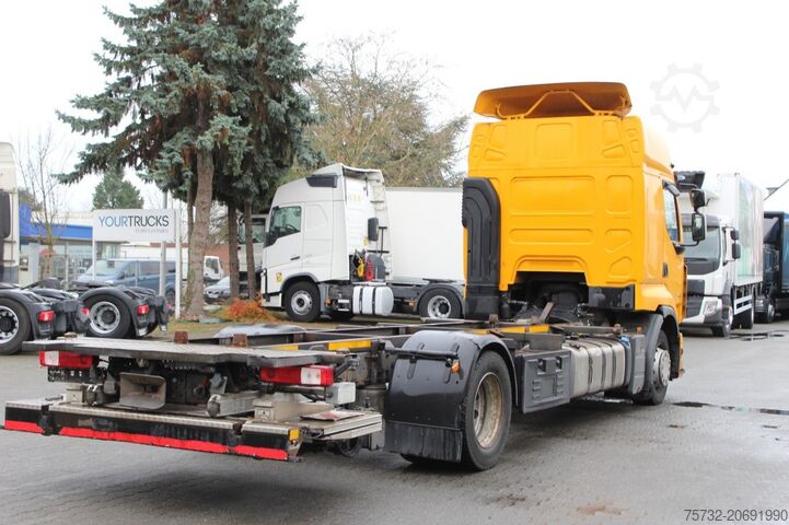 Box truck Renault Premium 380DXi  BDF Schlafkabine LBW AHK 298 TKm