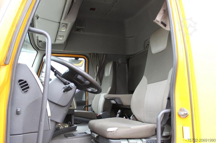 Box truck Renault Premium 380DXi  BDF Schlafkabine LBW AHK 298 TKm