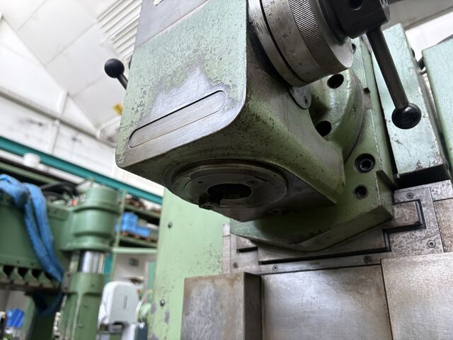 Universal milling machine DECKEL FP 5 NC