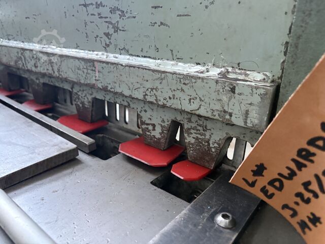 Guillotine shear – mechanical EDWARDS 3.25 / 2000 DD