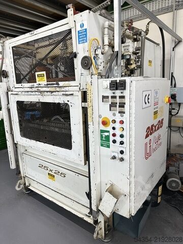 Station Vacuum Thermoforming Machine Lyle Industries 25 x 25
