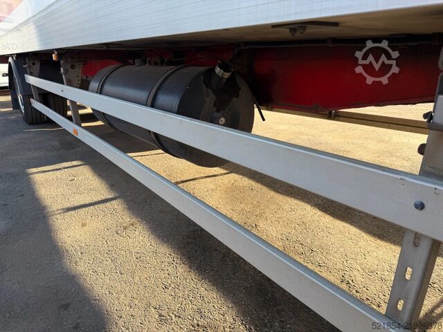 Refrigerated/frozen transport Närko REF-trailer with Thermoking, 2008