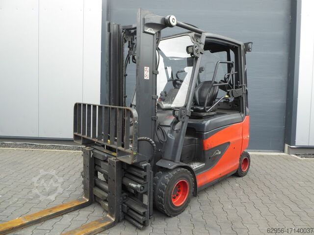 Electric 4-wheel forklift Linde E30HL-01/600