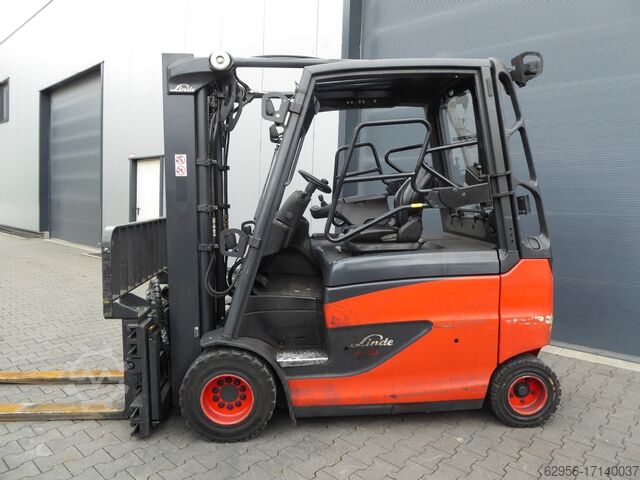Electric 4-wheel forklift Linde E30HL-01/600