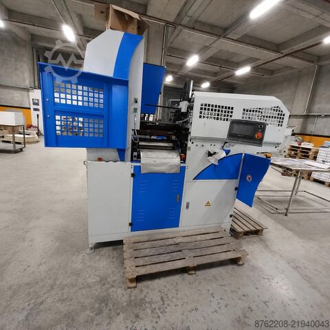Book binding machine Mau Fung Auto Book Casing In&Head And Tail Bandin