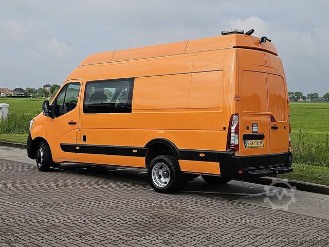 High-roof van RENAULT MASTER 2.3 Dubbellucht !