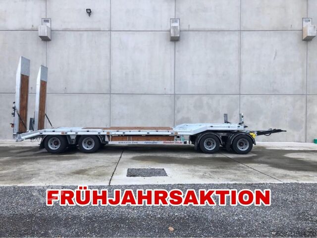 Low loader trailer Möslein T 4 VB H1 1 neuer 4 Achs Tieflader hydraulischen Rampen