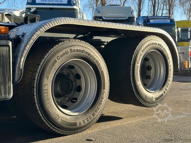 Roll-off tipper truck VOLVO FM420 6x4 Abroller Meiller RS21.65 AHK Lift