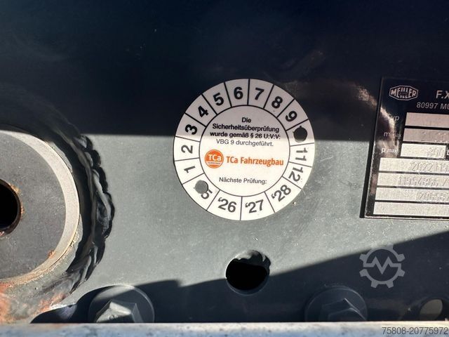 Roll-off tipper truck VOLVO FM420 6x4 Abroller Meiller RS21.65 AHK Lift