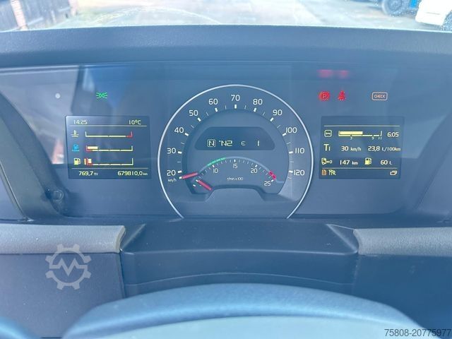 Standard tractor unit VOLVO FH460 Globetrotter XL I Park ACC 2 Tanks Leder