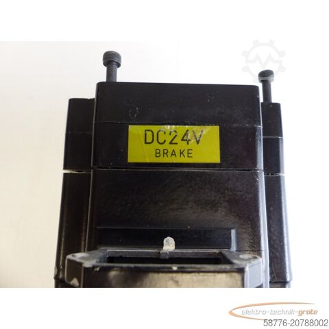 Control unit Fanuc A06B-0216-B400 # 0100 AC Servo Motor SN: C059F0199 ohne Encorder